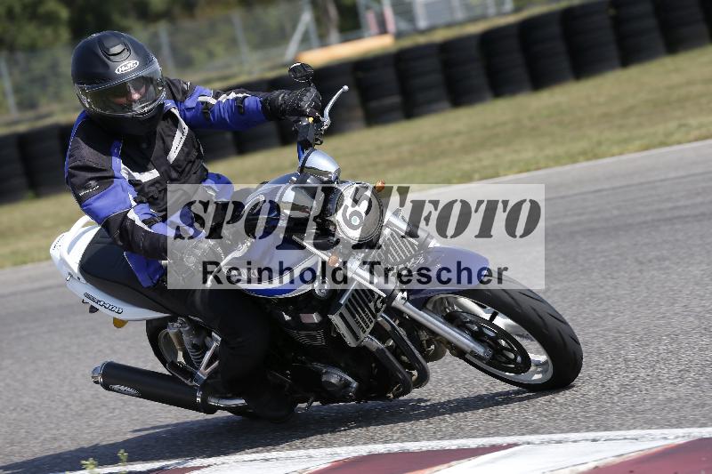 /Archiv-2025/49 26.08.2025 Cornu Master School ADR/gruen-vert/65